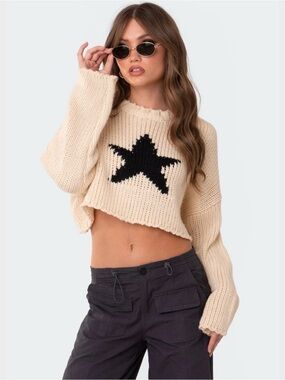 EDIKTED MEGA STAR CROP SWEATER 🖤